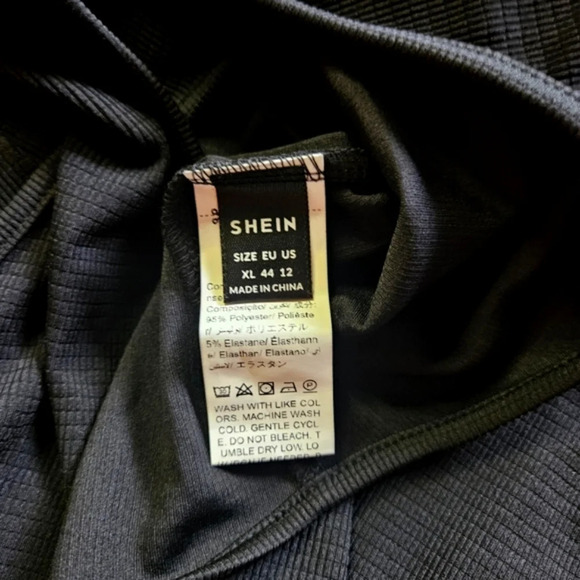 Shein Classic Black Longsleeve Bodysuit (NWOT) - Picture 5 of 6